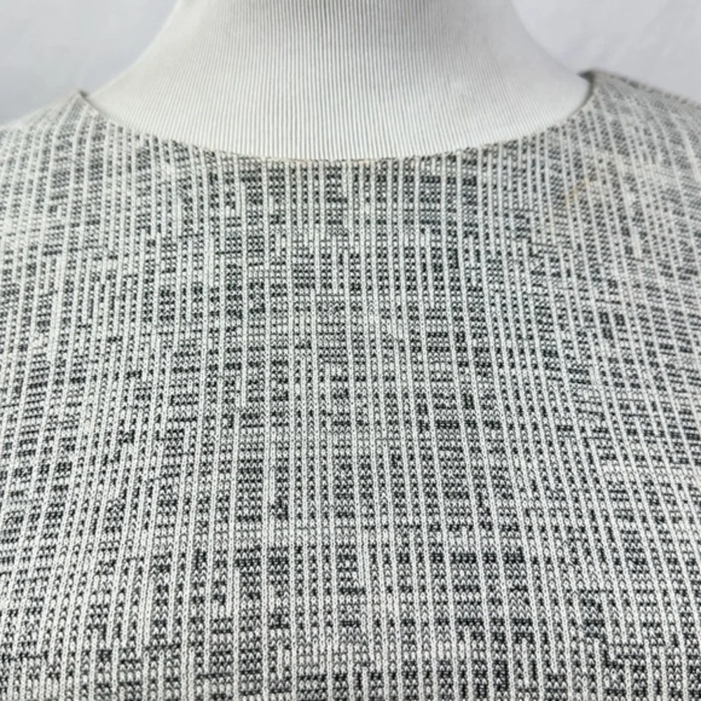 Banana republic blouse‎ size small - Picture 2 of 8